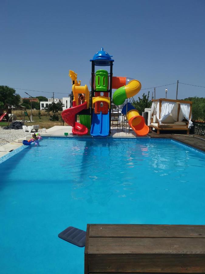 Camper For Two Hotel Banjole Bagian luar foto